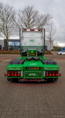 20250330-Tom-Holding-00376 20250330-Tom-Holding-00376